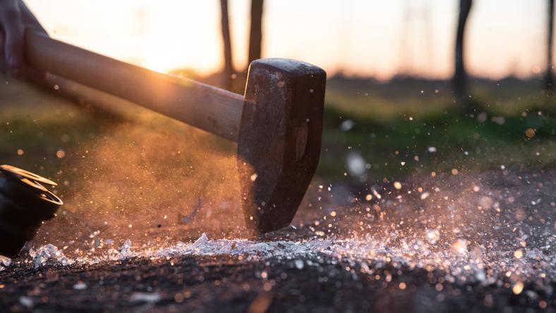 金工实习磨出的一亿把锤子都去哪了?